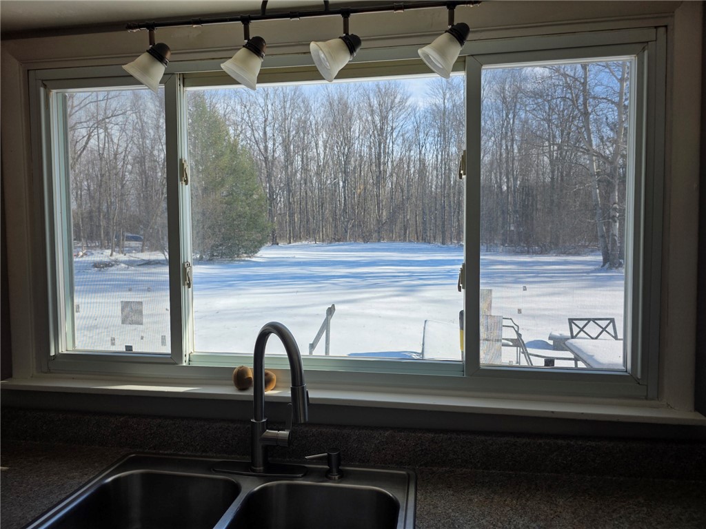 6784 Knickerbocker Road Ontario, NY 14519 - Photo 12 of 24