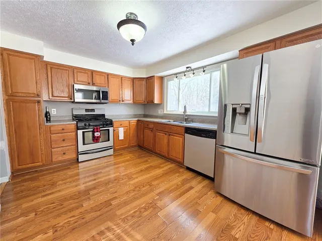 $199,900 | 6784 Knickerbocker Road, Ontario, NY 14519