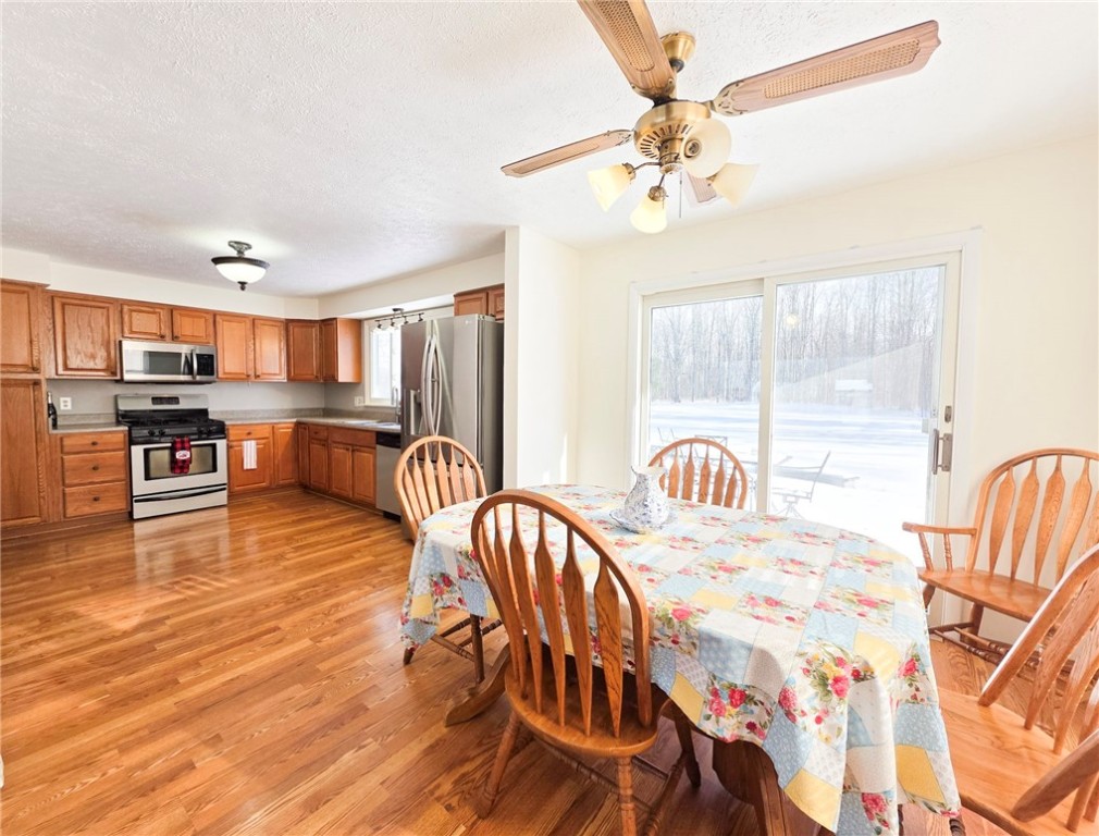 6784 Knickerbocker Road Ontario, NY 14519 - Photo 10 of 24