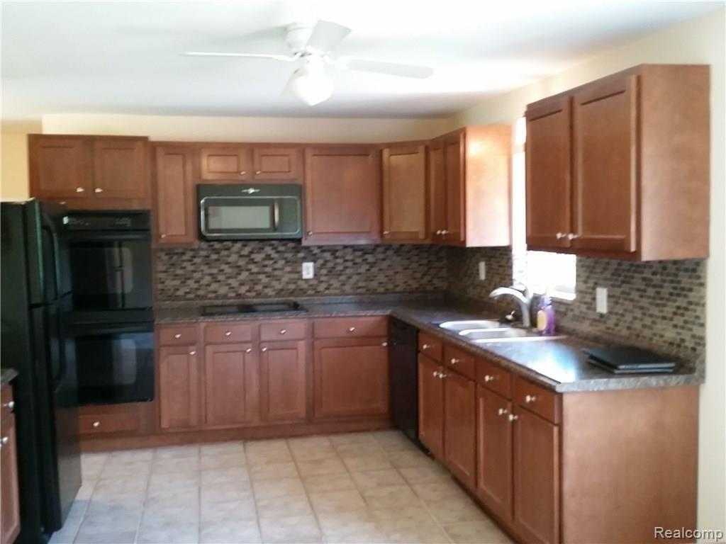 65955 Kuster Road New Haven, MI 48050 - Photo 2 of 15 20150726_133728.jpg