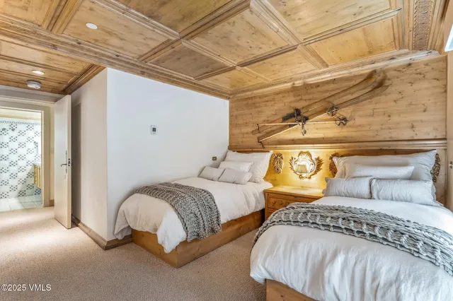 $6,400,000 | 600 Vail Valley Drive, Unit 310, Vail, CO 81657