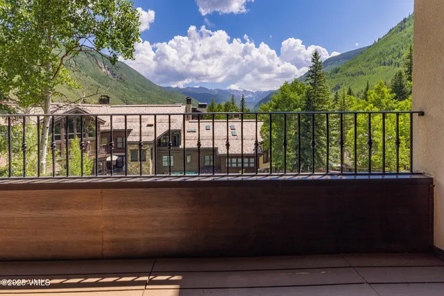 $6,400,000 | 600 Vail Valley Drive, Unit 310, Vail, CO 81657