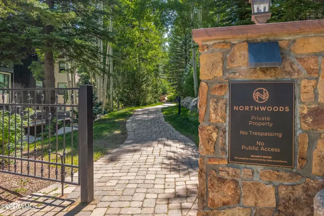 $6,400,000 | 600 Vail Valley Drive, Unit 310, Vail, CO 81657