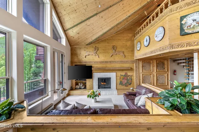 $6,400,000 | 600 Vail Valley Drive, Unit 310, Vail, CO 81657