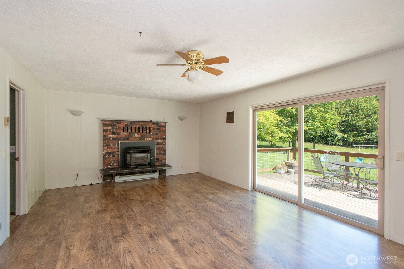 537 Herrick Road Port Angeles, WA 98363 - Photo 13 of 33