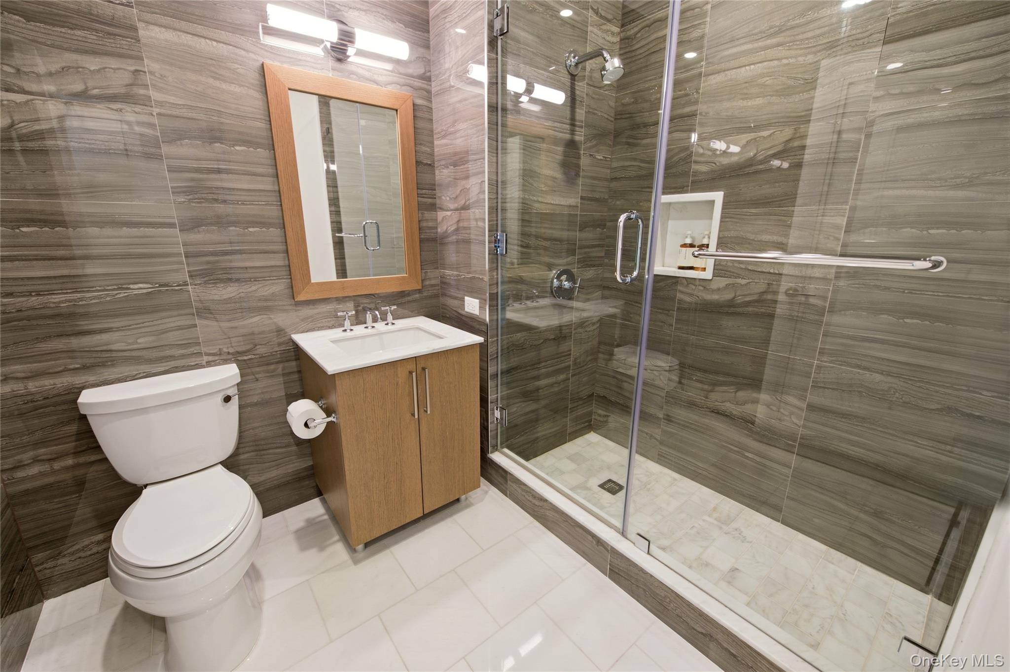 100 Garvies Point Road, Unit 1311 Glen Cove, NY 11542 - Photo 12 of 44