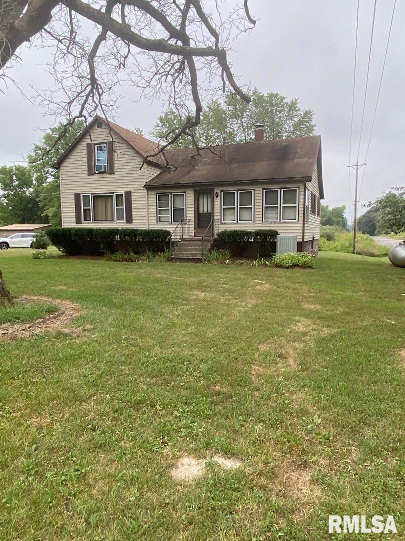 556 Medlin Road Walnut Hill, IL 62893 - Photo 2 of 15