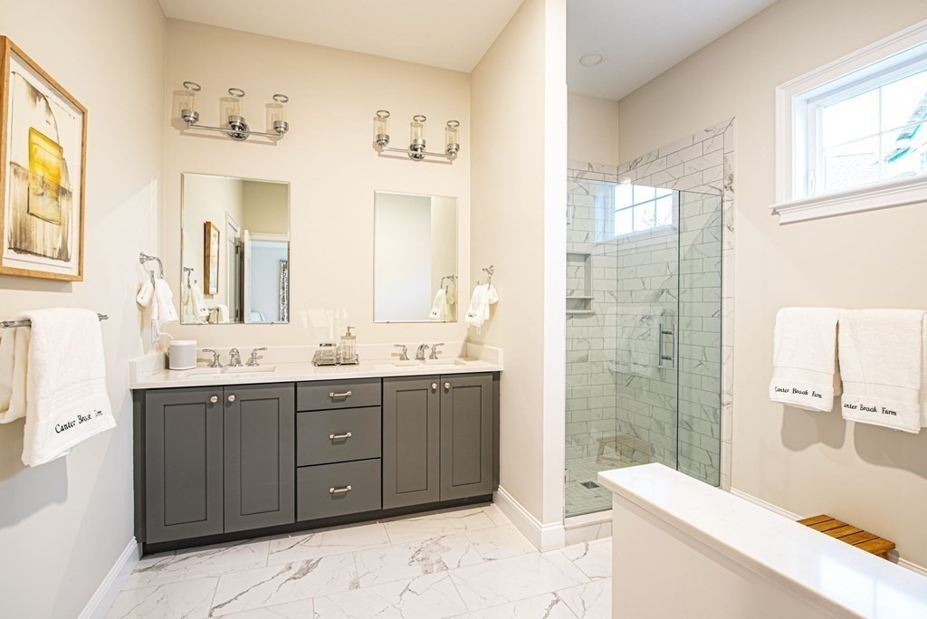 17 Canter Brook Lane, Unit 17 Hamilton, MA 01982 - Photo 9 of 11