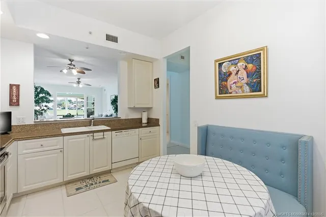 $450,000 | 1 Harbour Isle Drive East, Unit 104, Fort Pierce, FL 34949