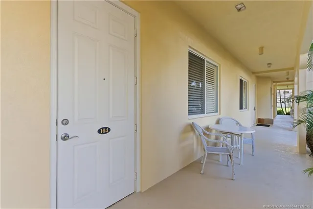 $450,000 | 1 Harbour Isle Drive East, Unit 104, Fort Pierce, FL 34949