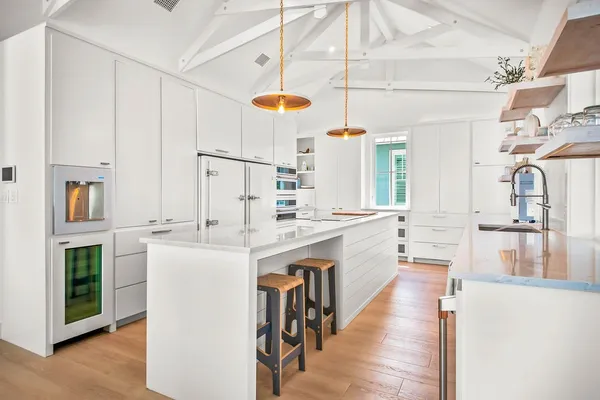 $2,150,000 | 243 Marco Polo Lane, Port Aransas, TX 78373