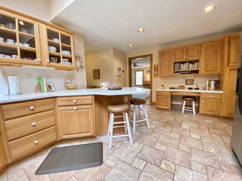 87 Dr Braley Road Freetown, MA 02717 - Photo 16 of 40 Gallery Image 16