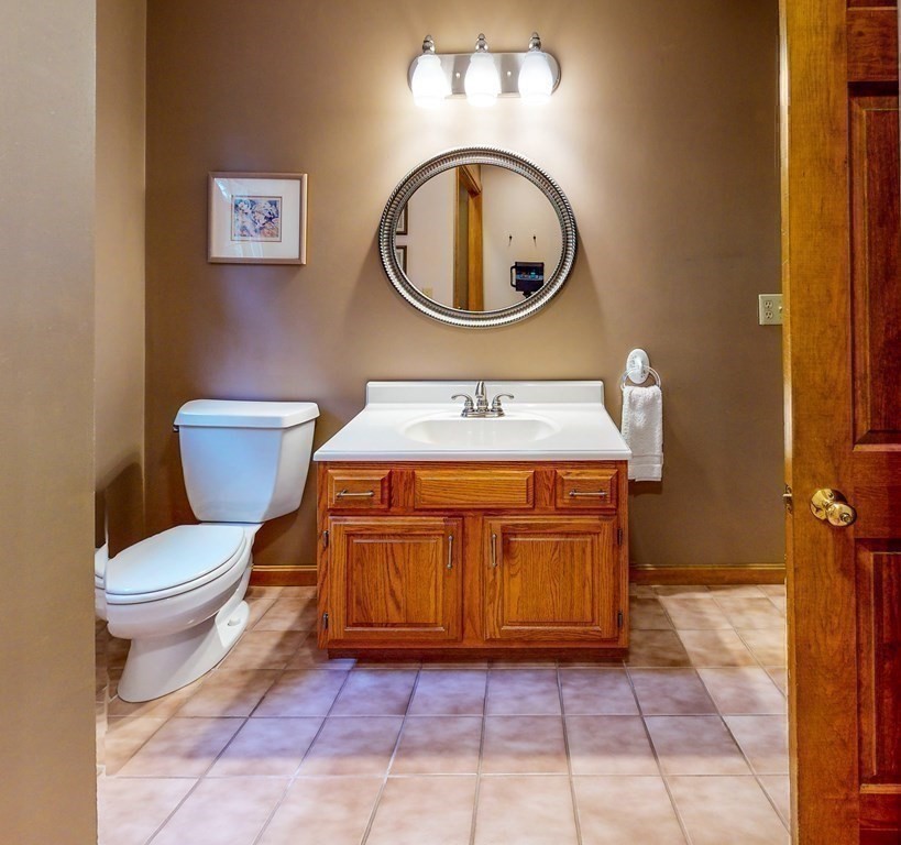 87 Dr Braley Road Freetown, MA 02717 - Photo 28 of 40 Gallery Image 28