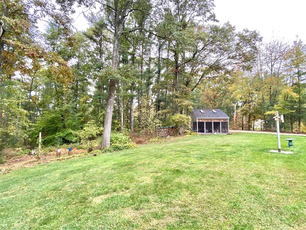 87 Dr Braley Road Freetown, MA 02717 - Photo 10 of 40 Gallery Image 10