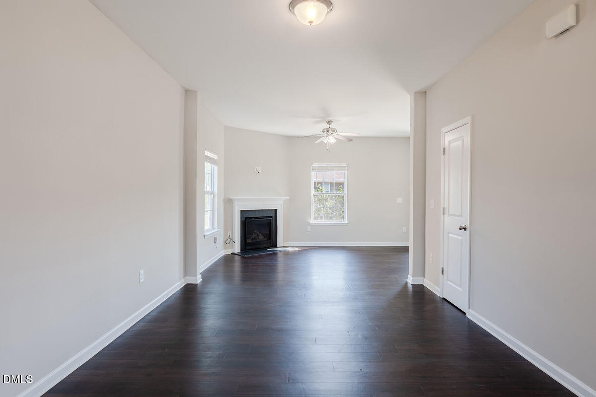 1237 Hawks Perch Way Wendell, NC 27591 - Photo 4 of 34
