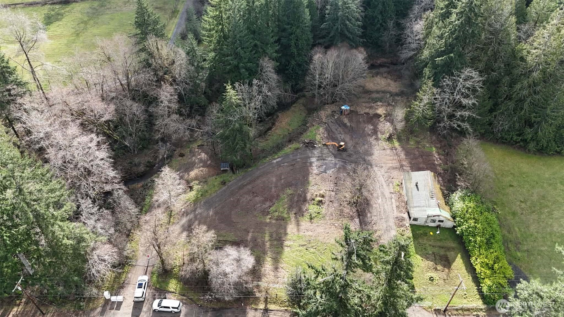 128 South Union Road Elma, WA 98541 - Photo 6 of 33 a aerial view of a houses with yard