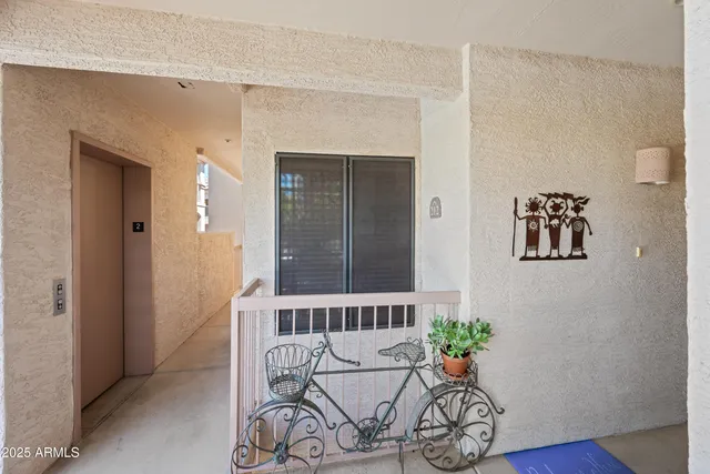 $330,000 | 16631 East El Lago Boulevard, Unit 212, Fountain Hills, AZ 85268