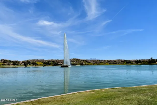 $330,000 | 16631 East El Lago Boulevard, Unit 212, Fountain Hills, AZ 85268