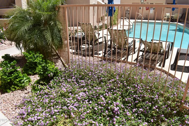 $330,000 | 16631 East El Lago Boulevard, Unit 212, Fountain Hills, AZ 85268