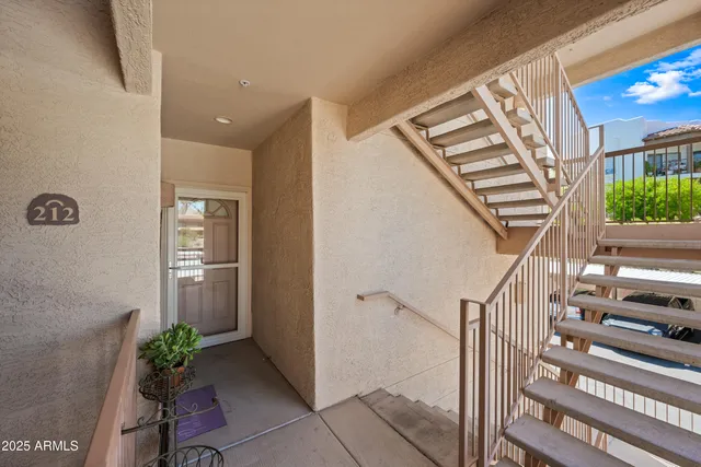 $330,000 | 16631 East El Lago Boulevard, Unit 212, Fountain Hills, AZ 85268