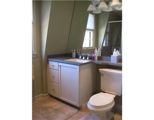 151 Boxfield Road Upper St. Clair, PA 15241 - Photo 10 of 18 Master Bath/Spa.