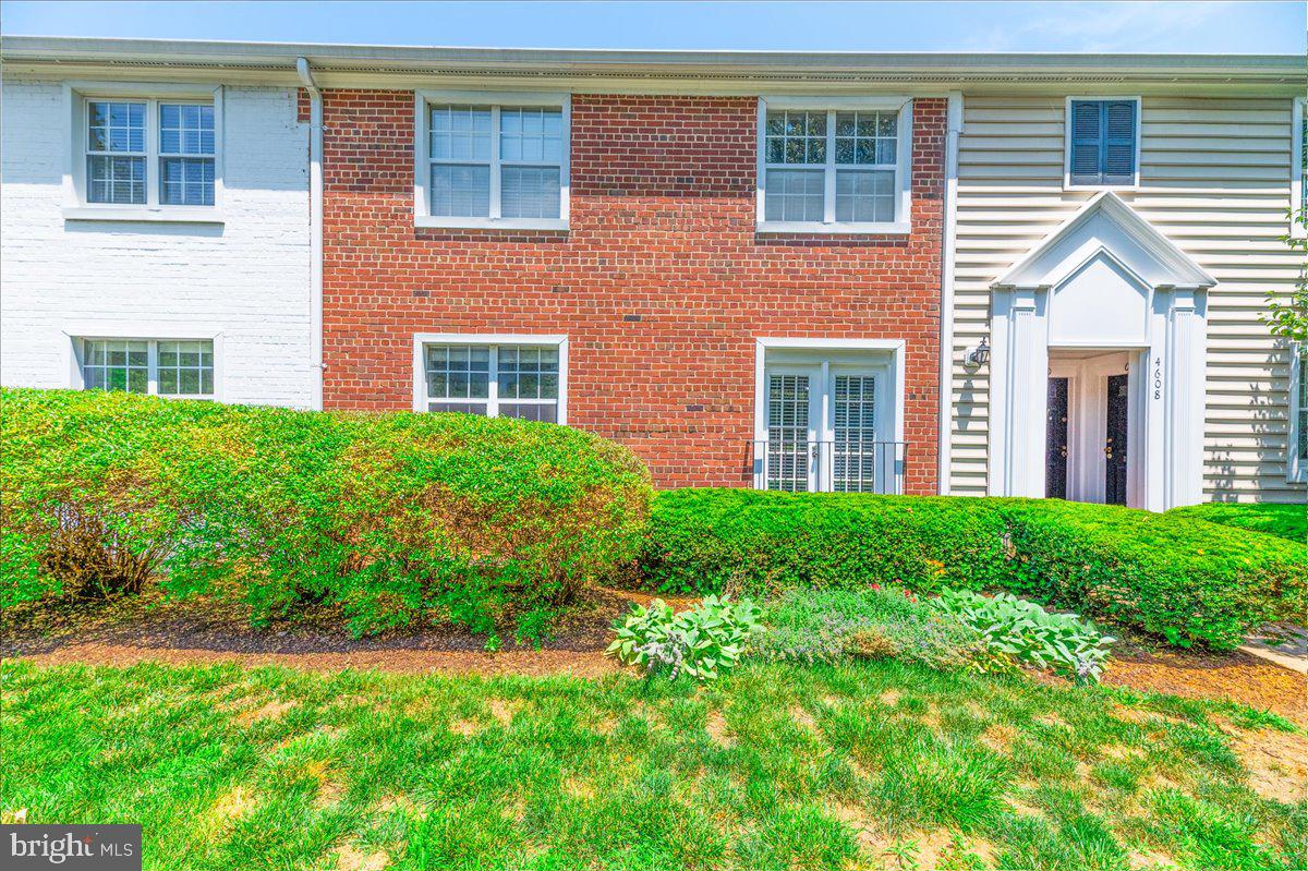 4608 28th Road South Arlington, VA 22206 - Photo 2 of 29