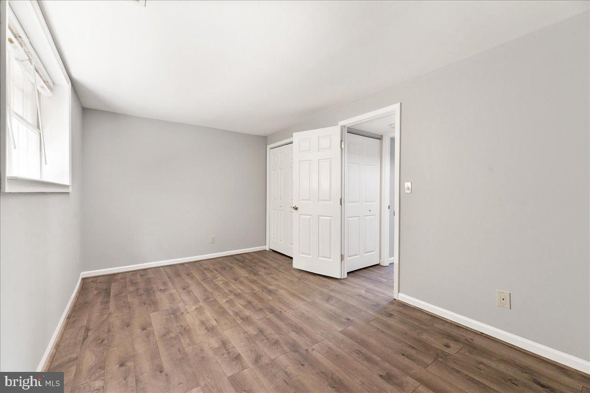4608 28th Road South Arlington, VA 22206 - Photo 24 of 29 third bedroom