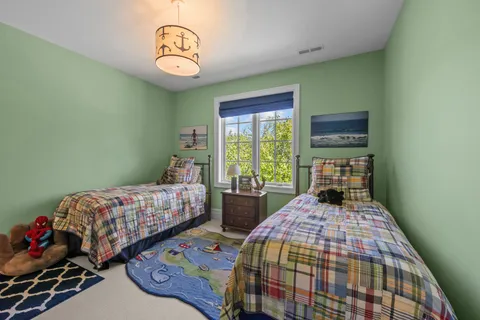 $3,375,000 | 1150 West Keswick Lane, Lake Forest, IL 60045