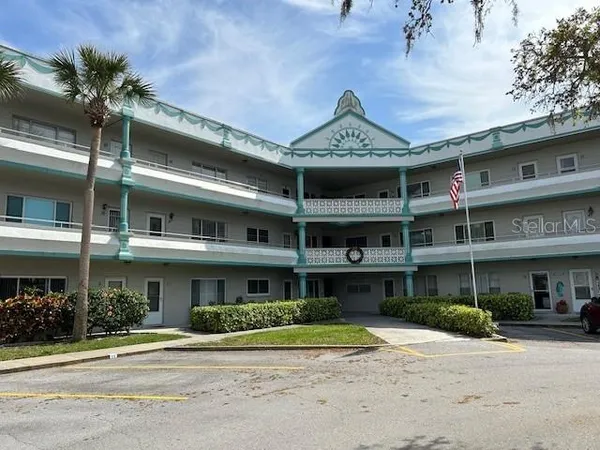 $1,250 | 2371 Israeli Drive, Unit 35, Clearwater, FL 33763