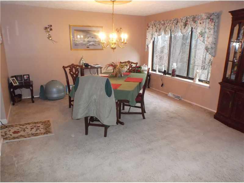 87 Porter Hill Road Washington, PA 15301 - Photo 5 of 25 Dining Room.