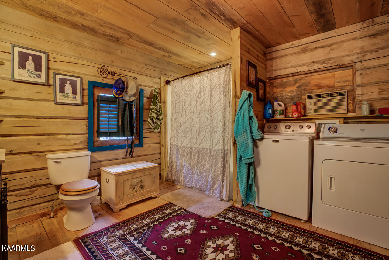 855 Straight Branch Road Speedwell, TN 37870 - Photo 23 of 40 _X3A8501_2_3_4_5_6_7