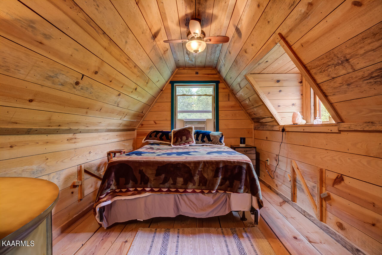 855 Straight Branch Road Speedwell, TN 37870 - Photo 29 of 40 _X3A8545And8more