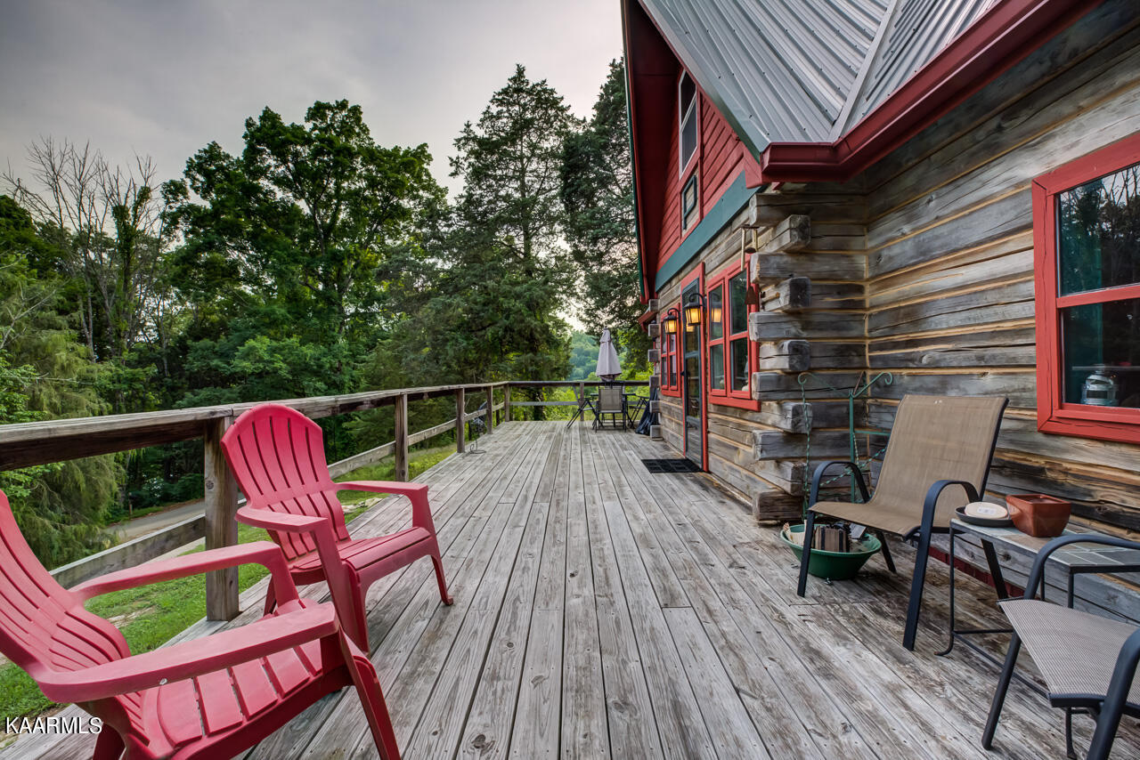 855 Straight Branch Road Speedwell, TN 37870 - Photo 9 of 40 _X3A8382_3_4_5_6_7_8