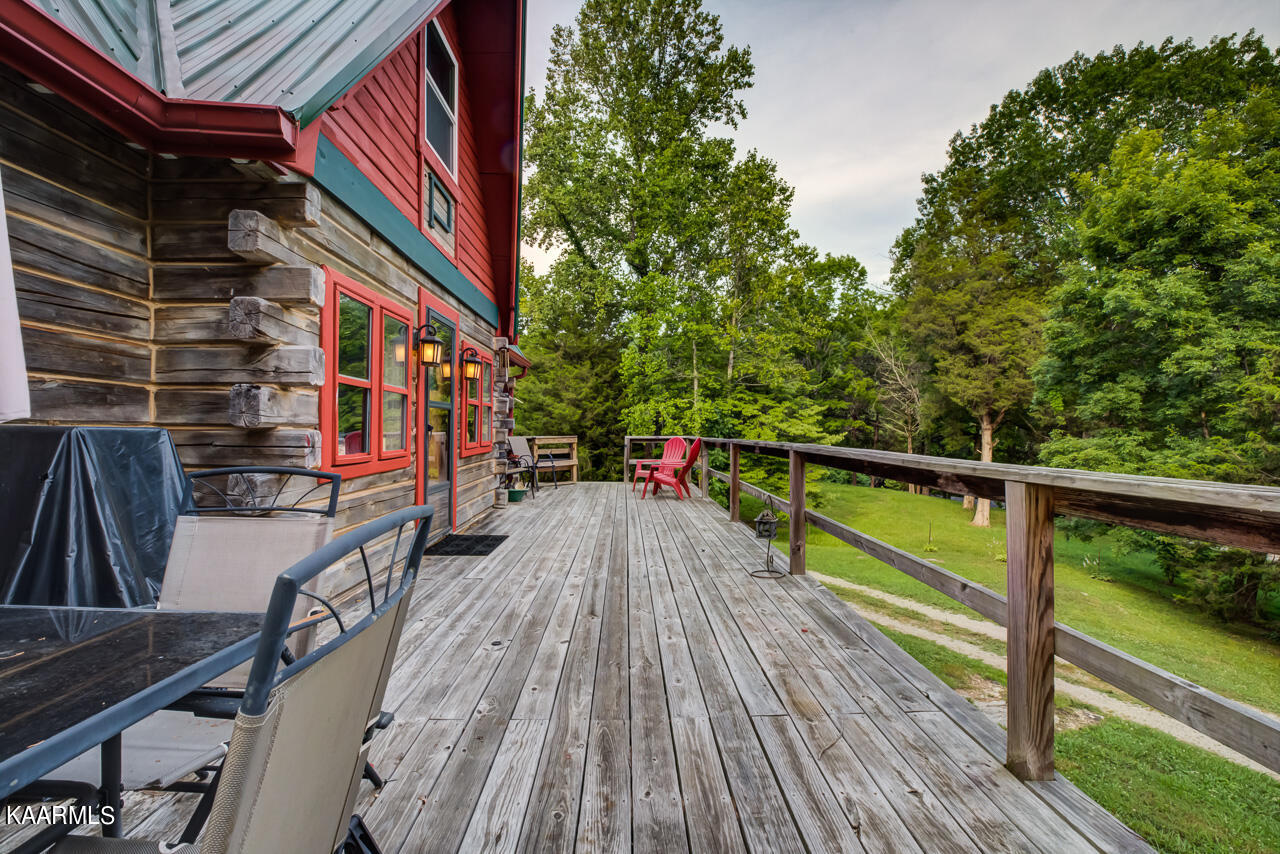 855 Straight Branch Road Speedwell, TN 37870 - Photo 10 of 40 _X3A8389_90_91_92_93_94_95