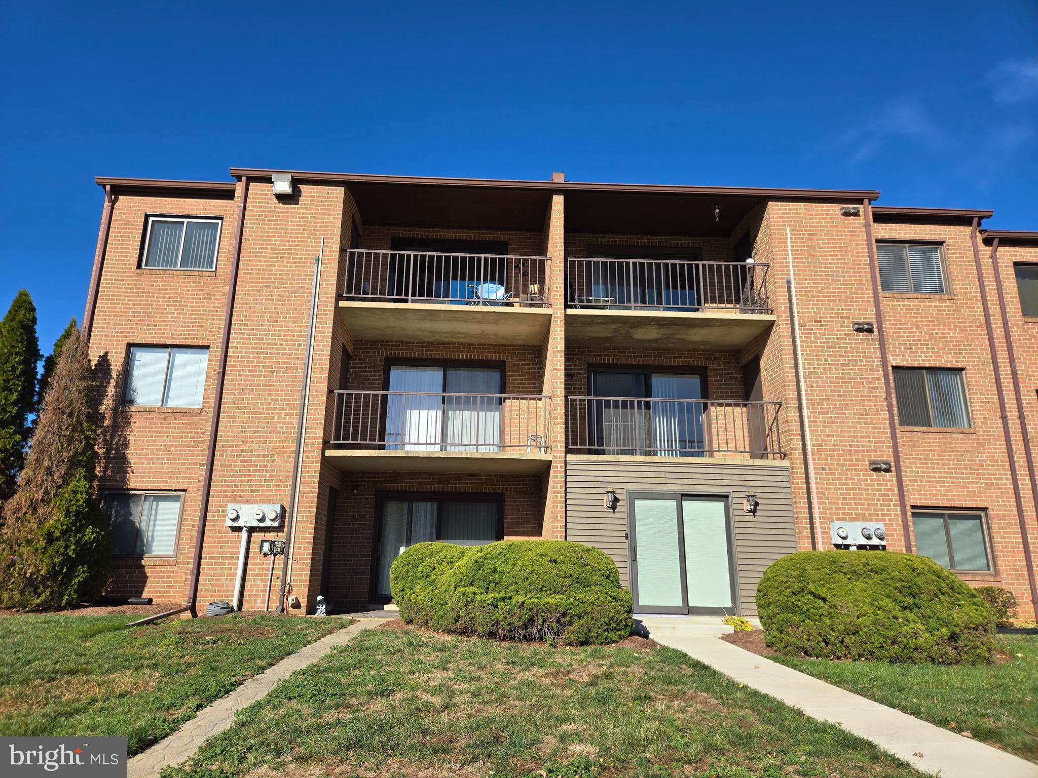10629 Provincial Drive, Unit C Manassas, VA 20109 - Photo 15 of 16 Rear view