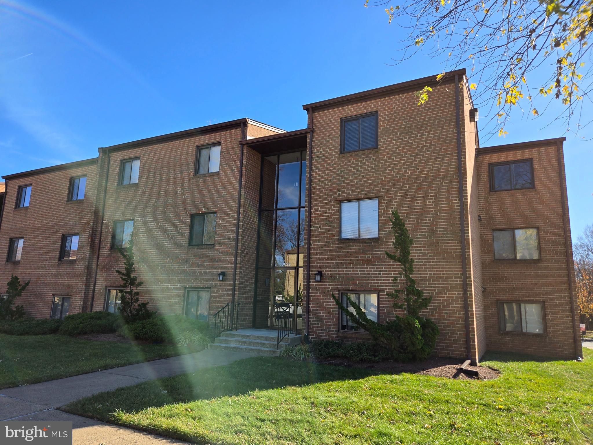 10629 Provincial Drive, Unit C Manassas, VA 20109 - Photo 2 of 16 End unit