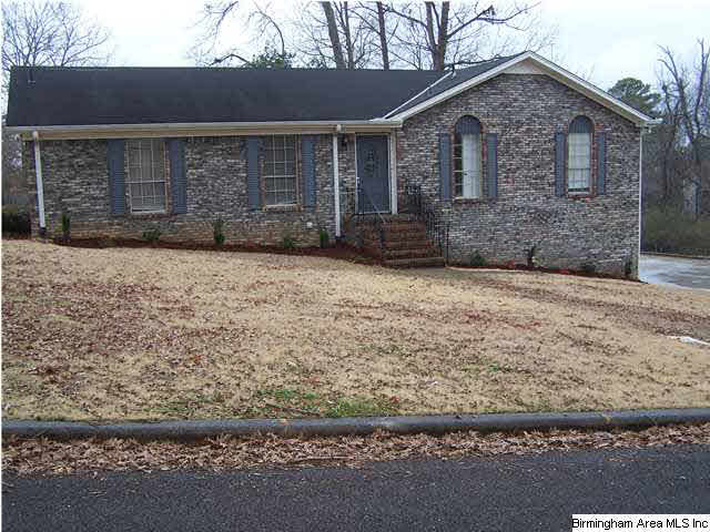 1124 3rd Avenue Pleasant Grove, AL 35127 - Photo 1 of 18