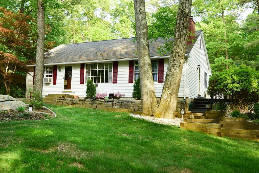 239 Old Post Road Tolland, CT 06084 - Photo 1 of 1