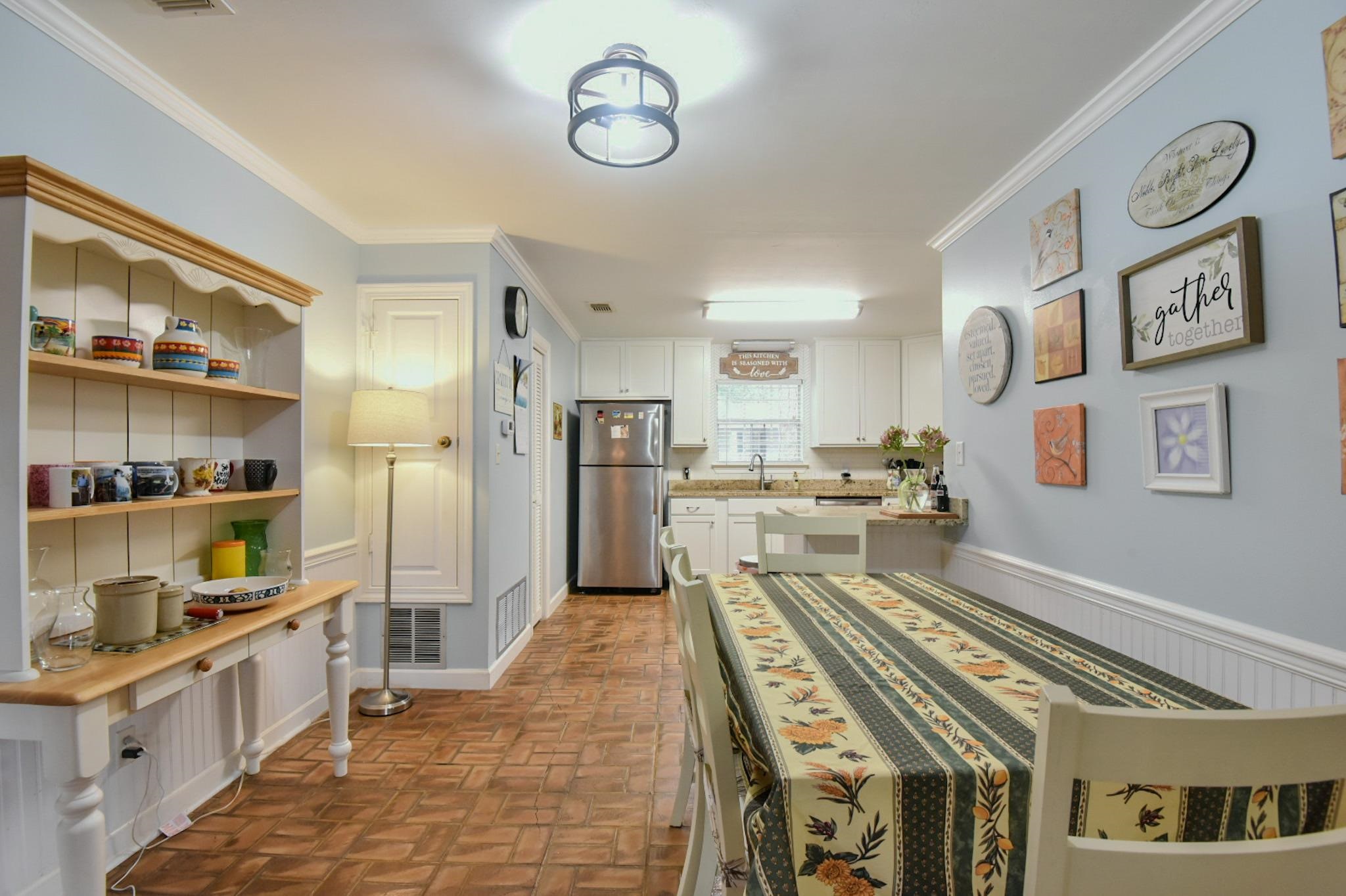 130 Ridgewood Drive Daphne, AL 36526 - Photo 15 of 34 Kitchen