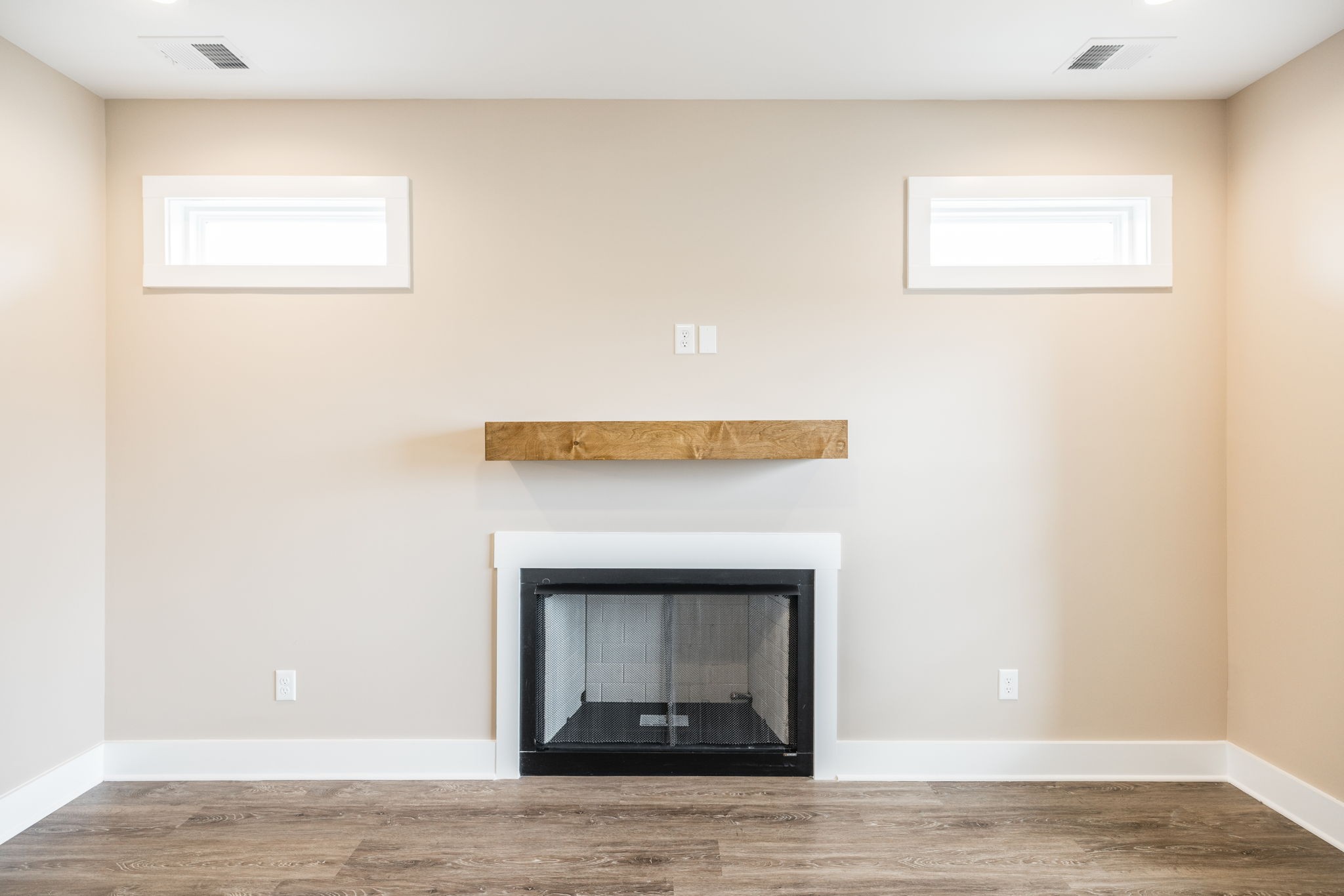 353 Woods Road Portland, TN 37148 - Photo 5 of 44 Gallery Image 5