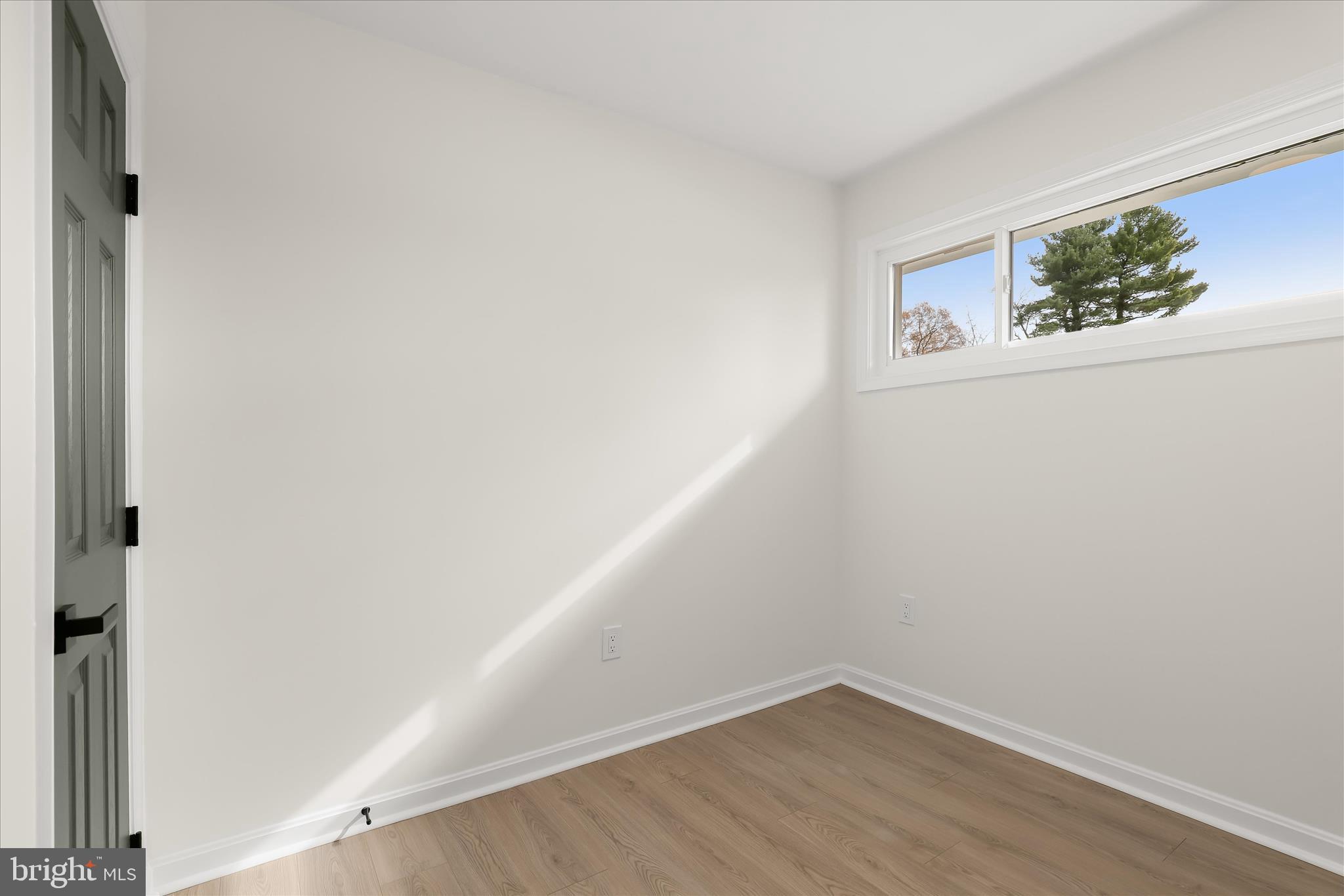 5610 Anthony Avenue Baltimore, MD 21206 - Photo 24 of 32 Third Bedroom