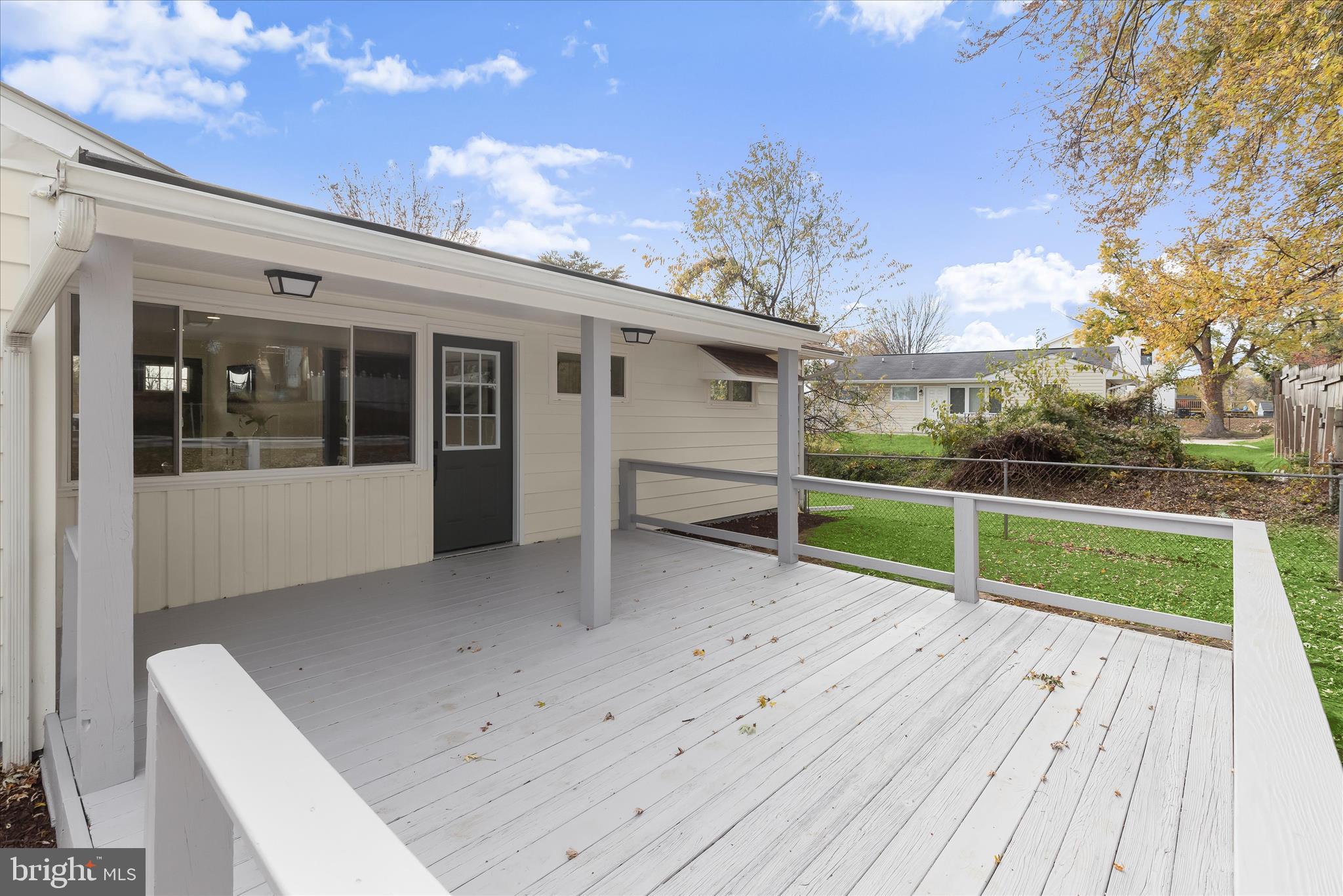 5610 Anthony Avenue Baltimore, MD 21206 - Photo 25 of 32 Deck