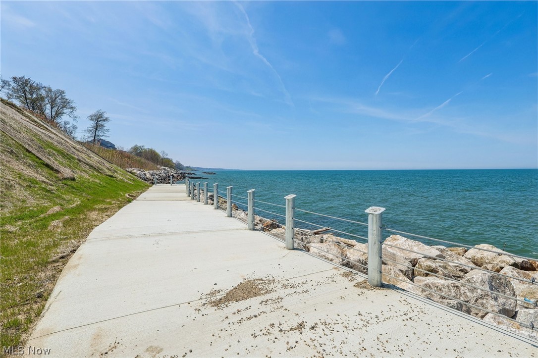 5919 Lake Road West, Unit 3 Ashtabula, OH 44004 - Photo 43 of 50 Walkway along Lake