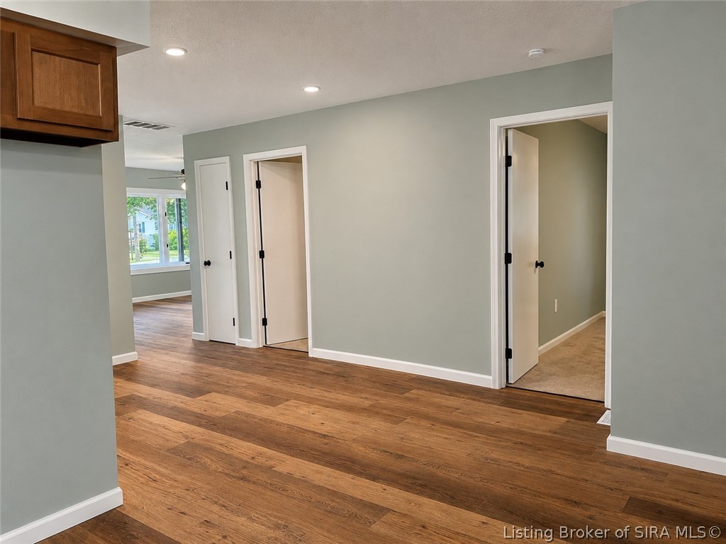 186 Factory Drive Austin, IN 47102 - Photo 3 of 9