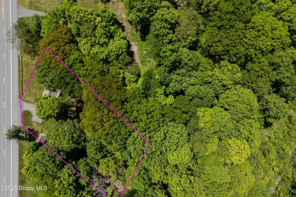 $200,000 | 1301 Highway 313, Cambridge, NY 12816