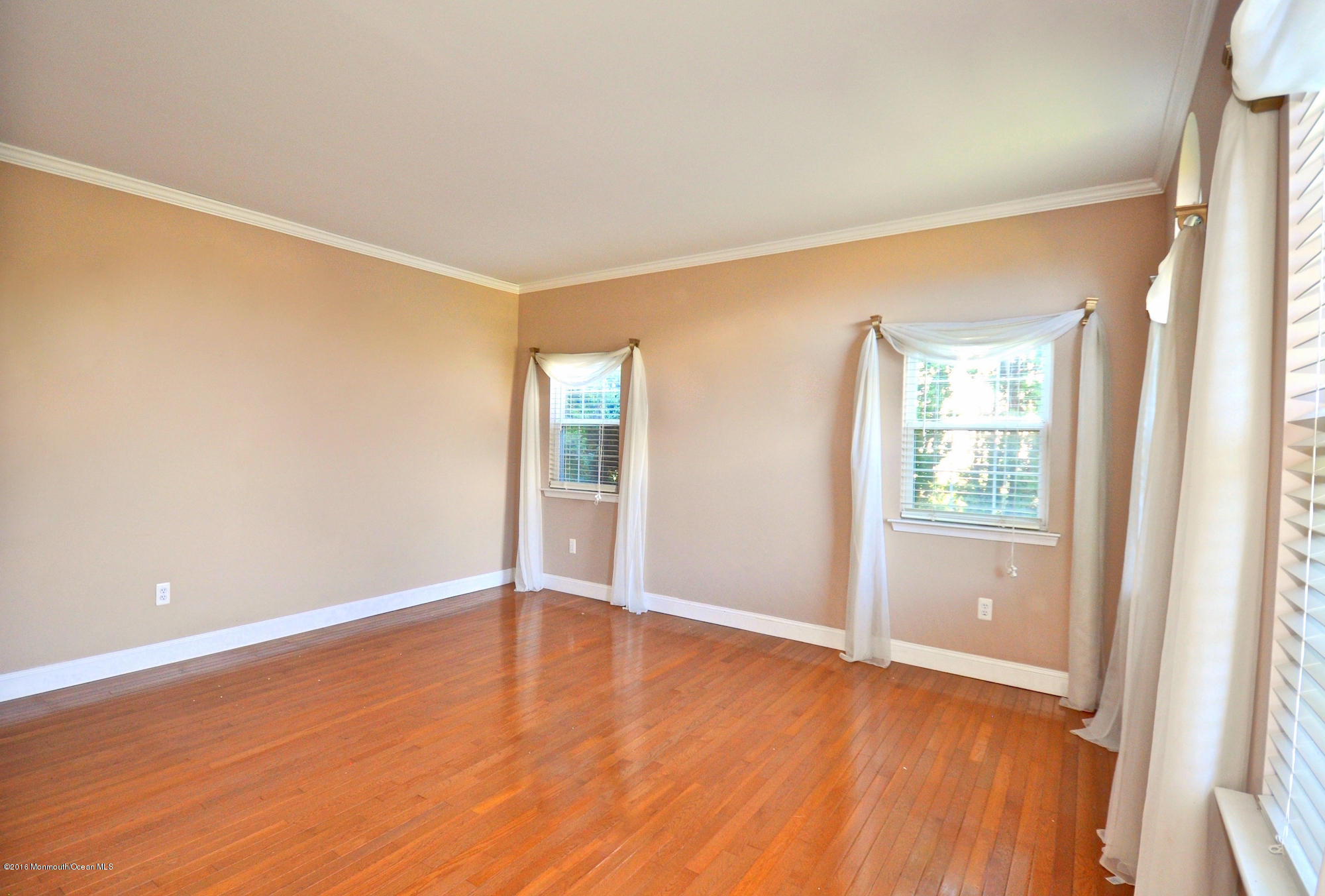 249 Elton Adelphia Road Freehold, NJ 07728 - Photo 13 of 26 20