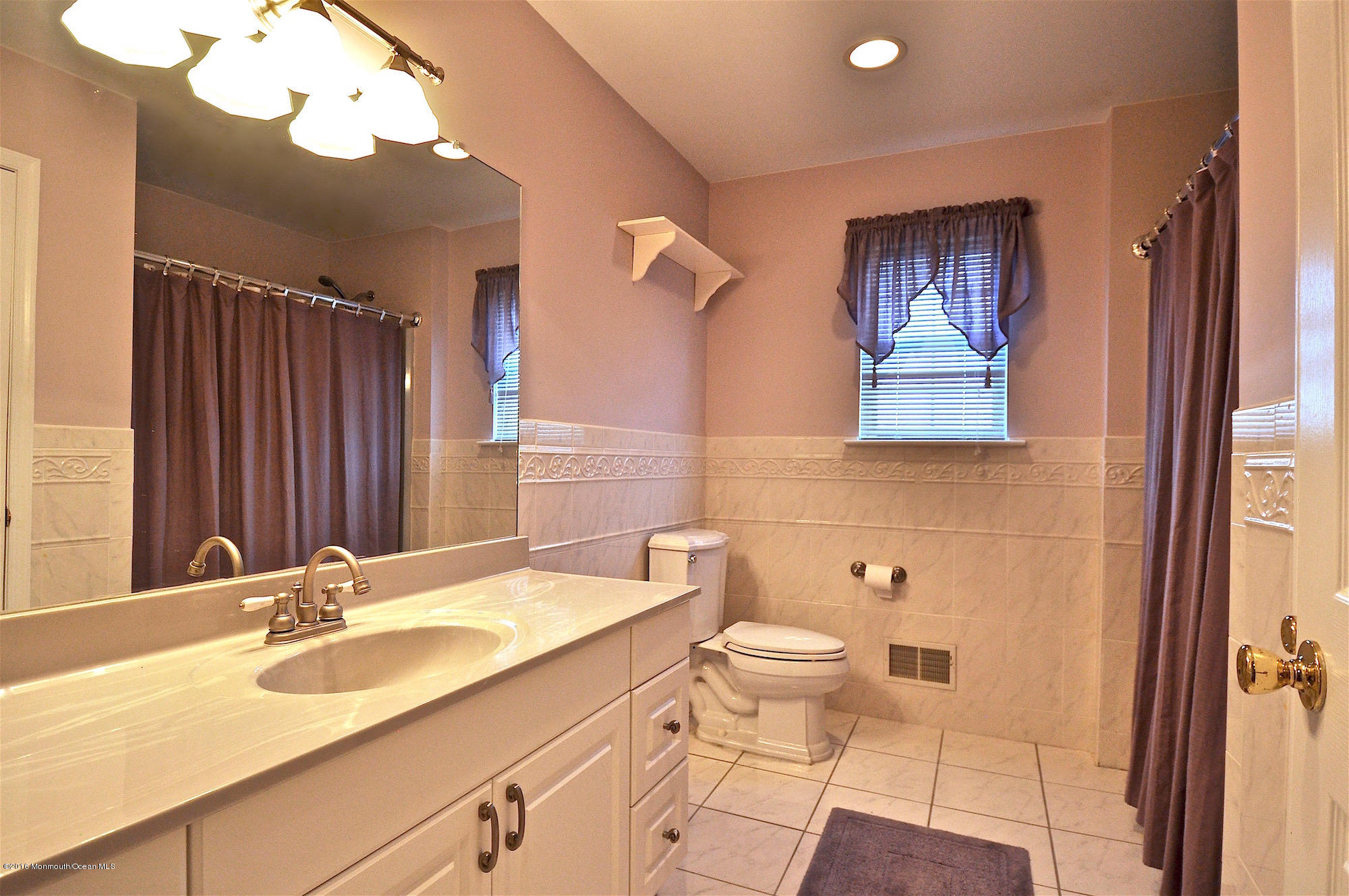 249 Elton Adelphia Road Freehold, NJ 07728 - Photo 20 of 26 37