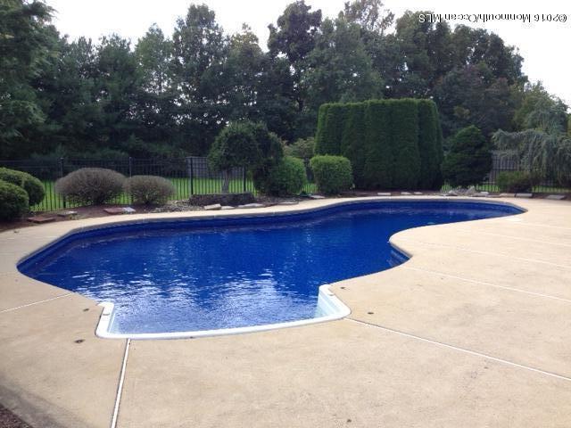 249 Elton Adelphia Road Freehold, NJ 07728 - Photo 25 of 26 IMG_4536