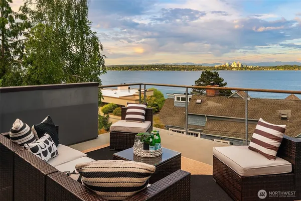 $2,395,000 | 603 Wellington Avenue, Seattle, WA 98122