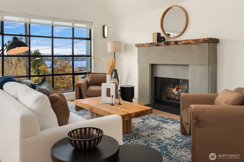 $2,395,000 | 603 Wellington Avenue, Seattle, WA 98122